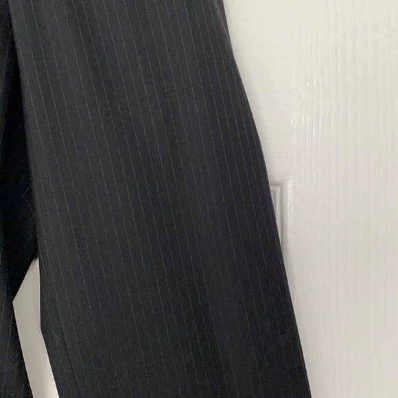 Elie Tahari Black Micro Pinstripe Suit Blazer Jacket Size 2 - Picture 11 of 13